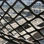 Bombay-Slum aus dem Zugfenster