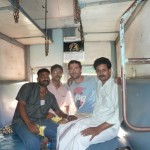 Meine indischen Freunde im Zug